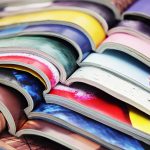 何冊もの雑誌